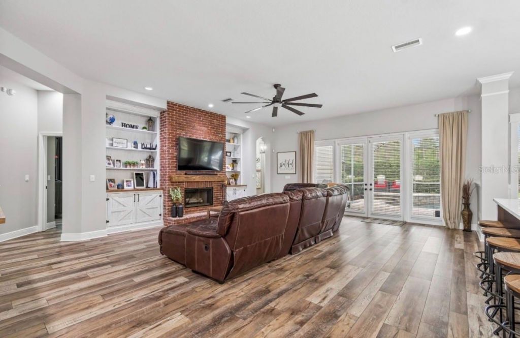 19127 Centre Rose Boulevard , Lutz, FL 33558 Photo