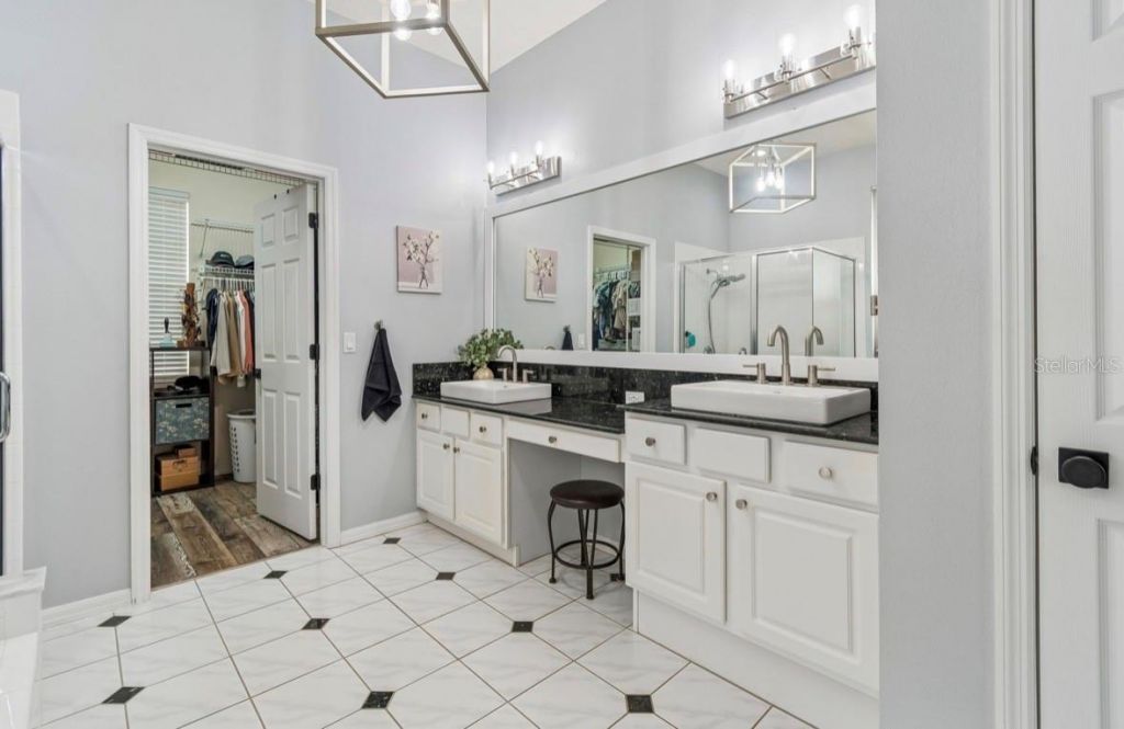 19127 Centre Rose Boulevard , Lutz, FL 33558 Photo