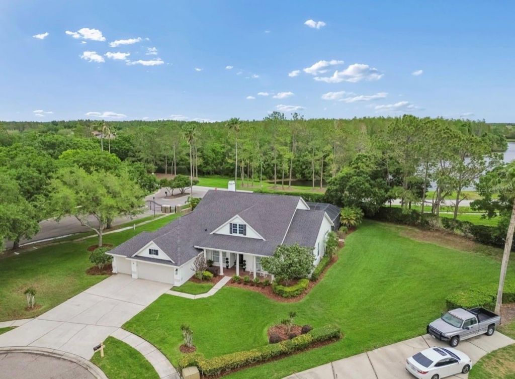 19127 Centre Rose Boulevard , Lutz, FL 33558 Photo