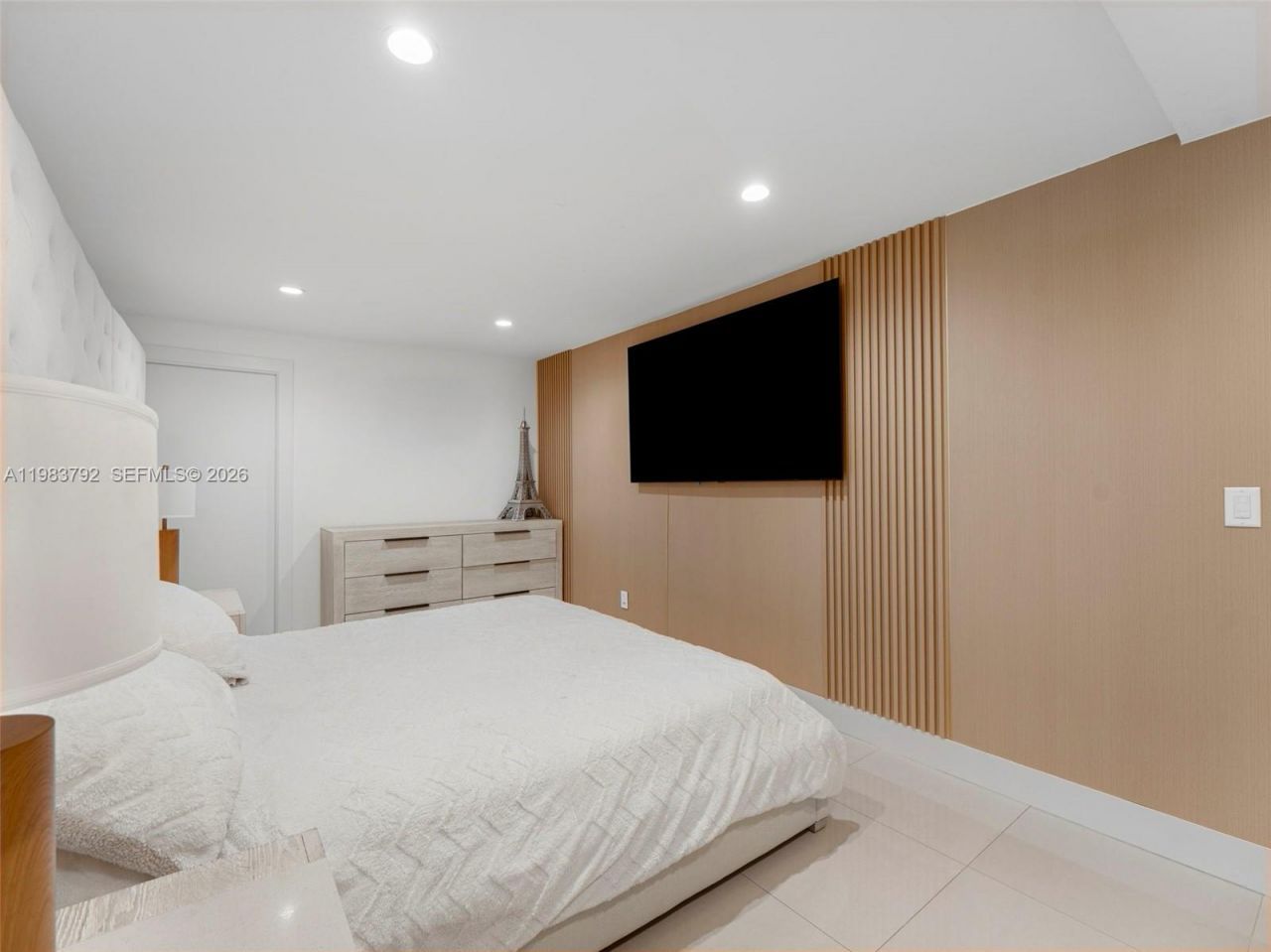 550 NW 58th Ave , Miami, FL 33126 Photo