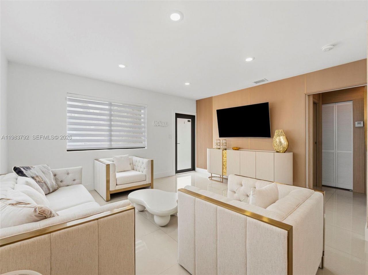 550 NW 58th Ave , Miami, FL 33126 Photo