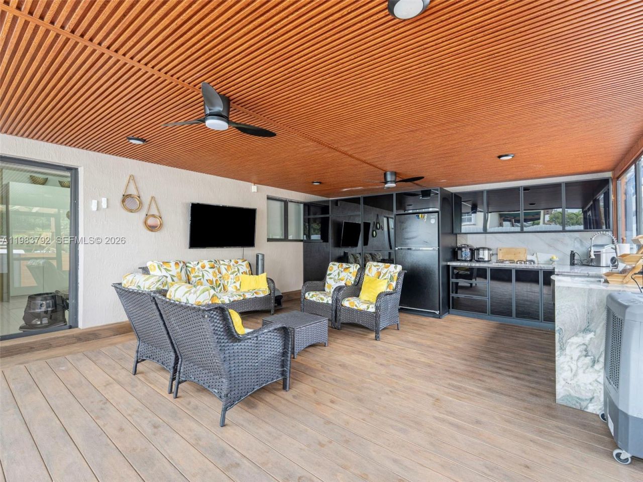 550 NW 58th Ave , Miami, FL 33126 Photo