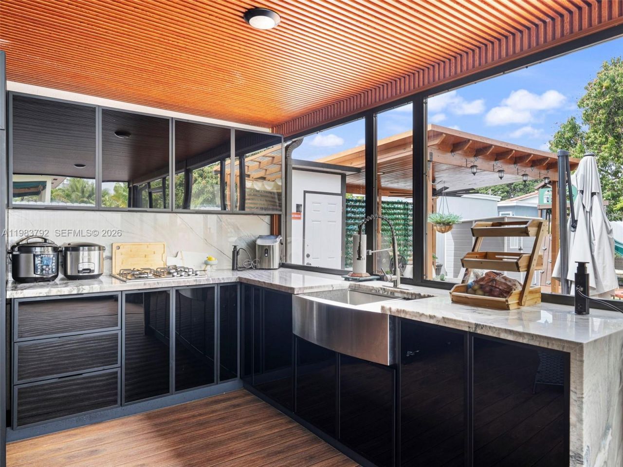 550 NW 58th Ave , Miami, FL 33126 Photo