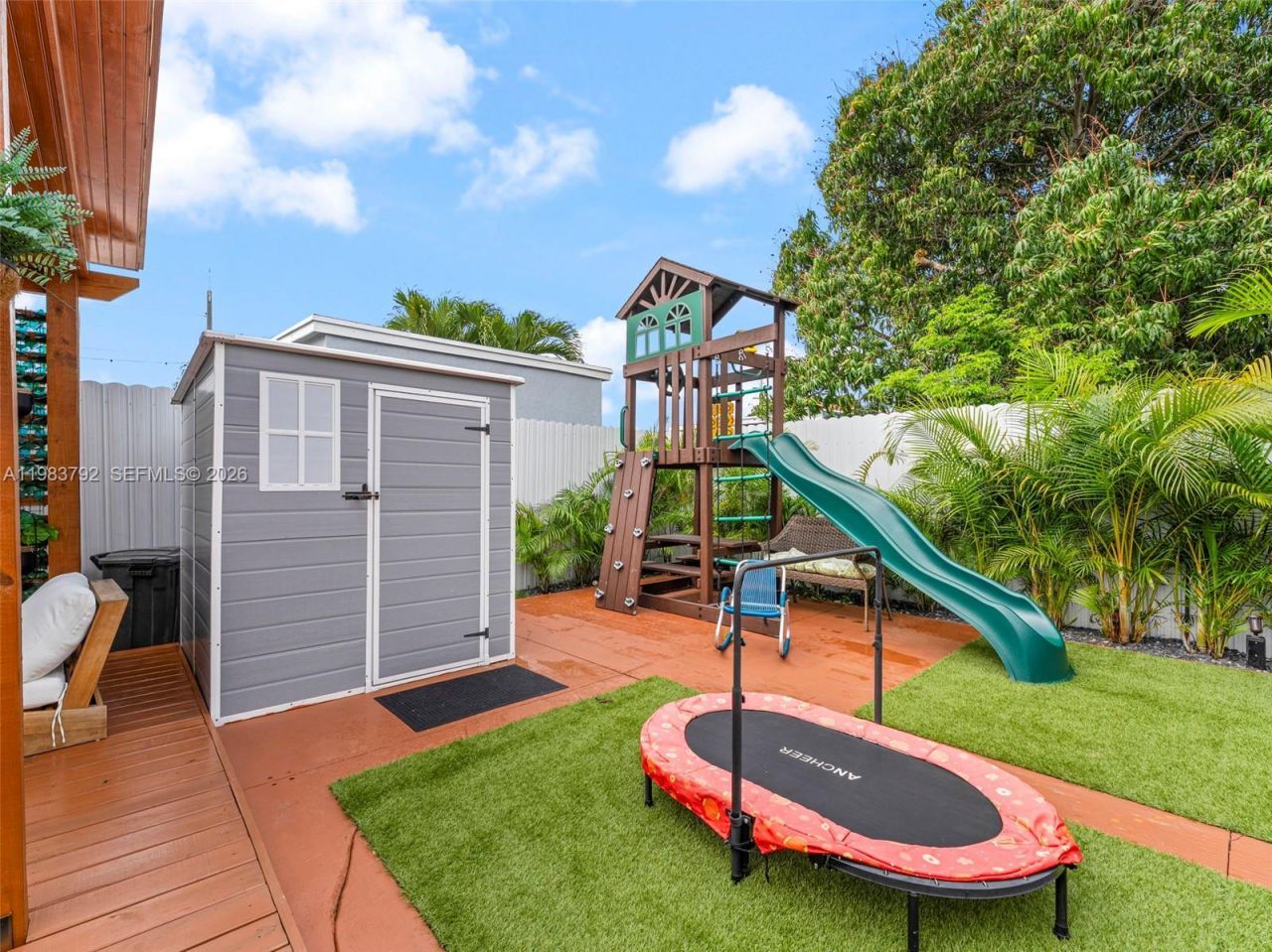 550 NW 58th Ave , Miami, FL 33126 Photo