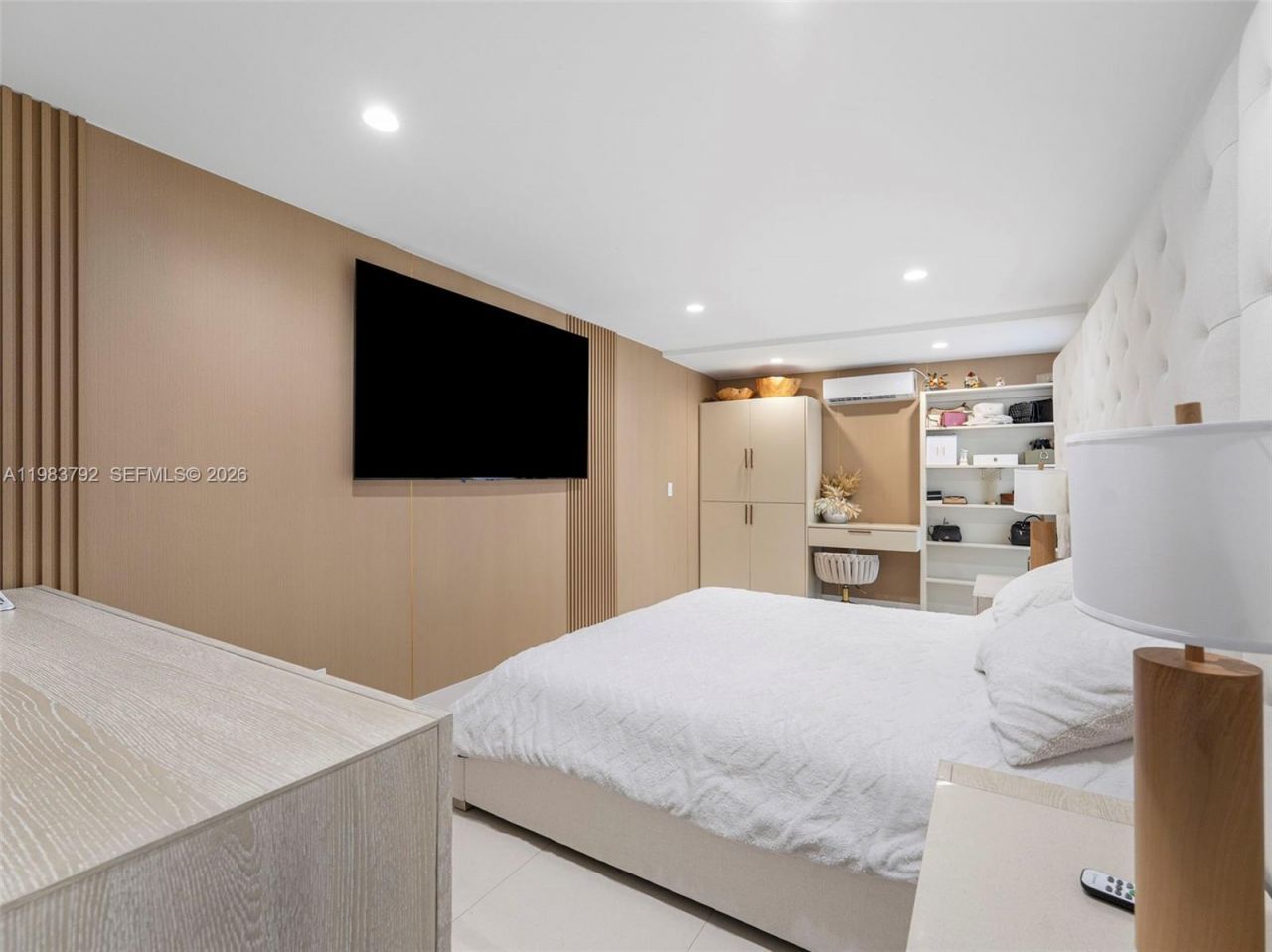 550 NW 58th Ave , Miami, FL 33126 Photo