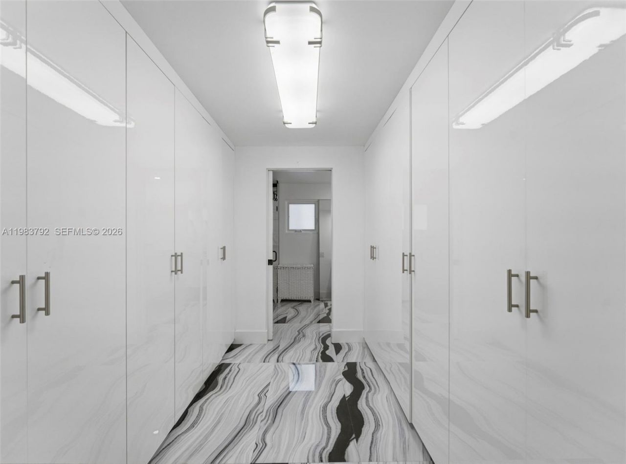 550 NW 58th Ave , Miami, FL 33126 Photo