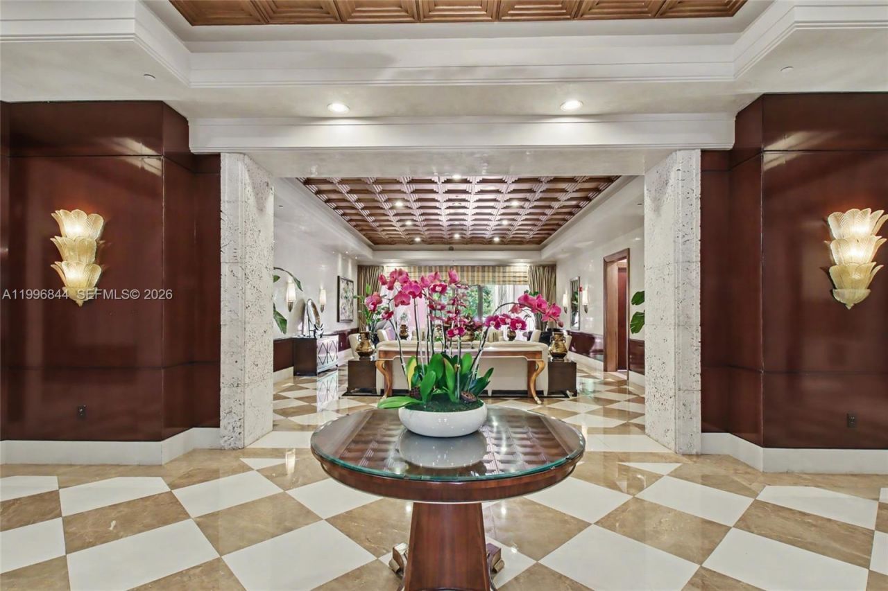 60 Edgewater Dr, Unit 3G, Coral Gables, FL 33133 Photo