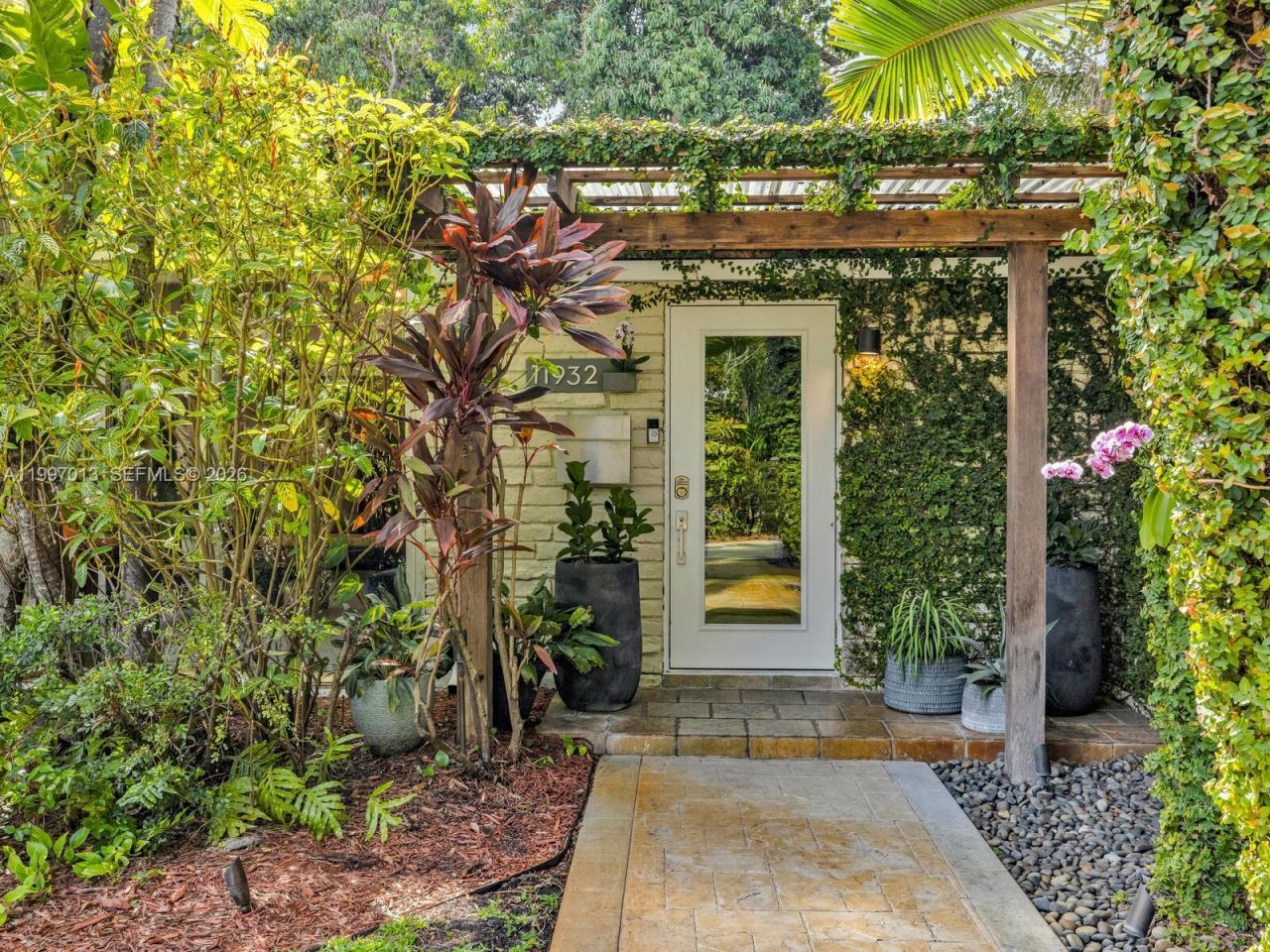 11932 NE 8th Avenue, Biscayne Park, FL 33161 Photo