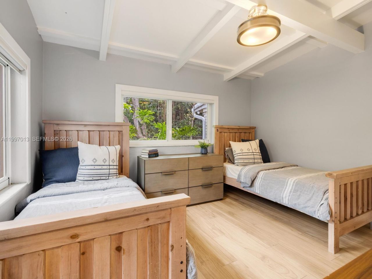 11932 NE 8th Avenue, Biscayne Park, FL 33161 Photo