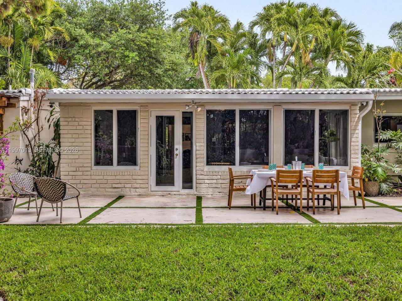 11932 NE 8th Avenue, Biscayne Park, FL 33161 Photo