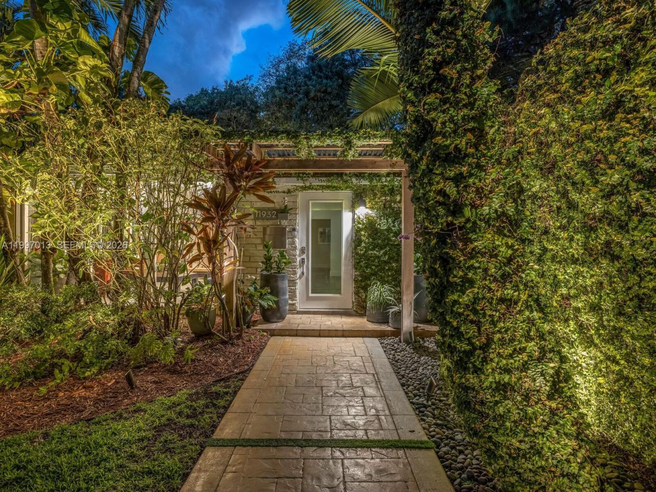 11932 NE 8th Avenue, Biscayne Park, FL 33161 Photo