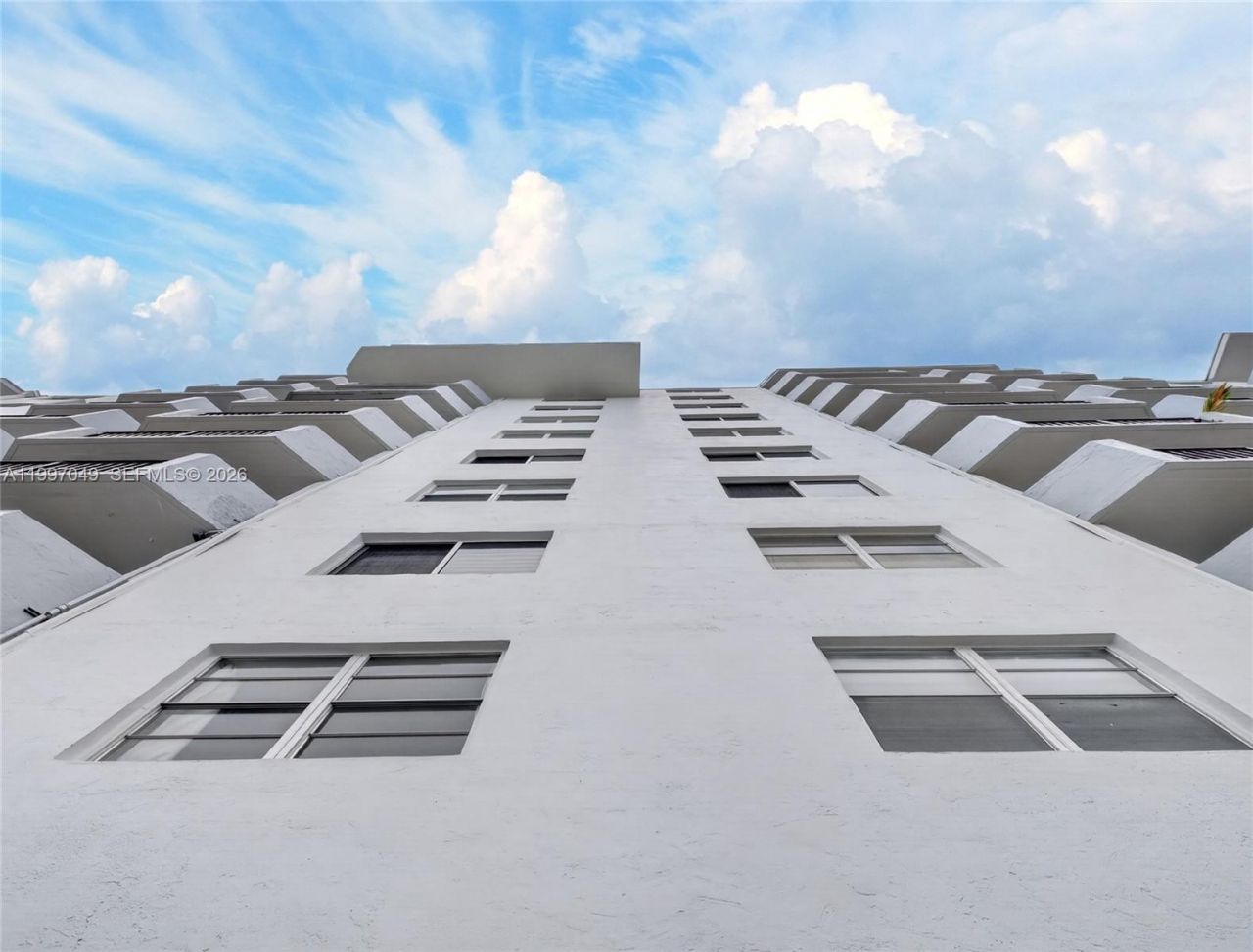 3703 NE 166th St , Unit 302, North Miami Beach, FL 33160 Photo