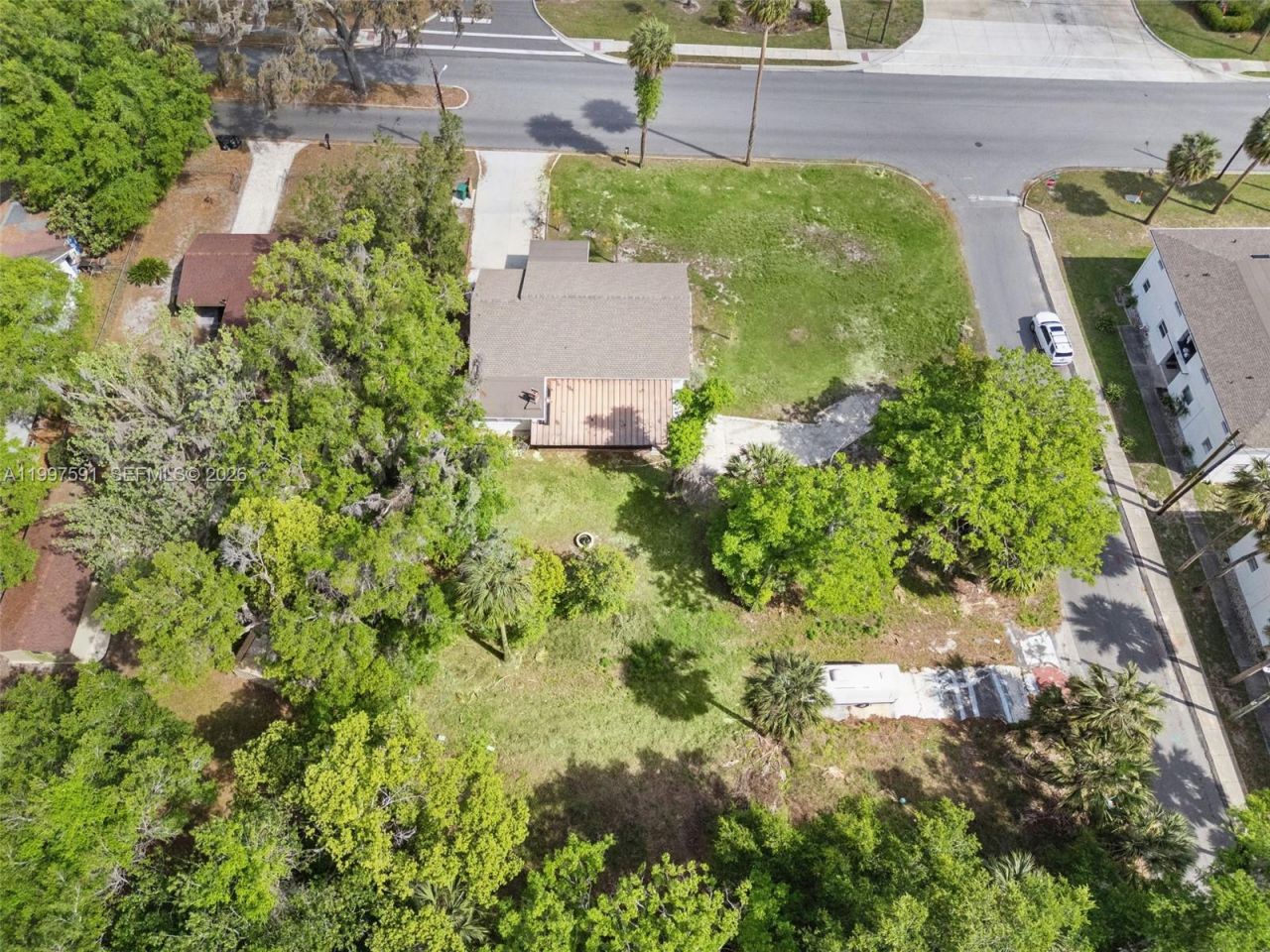 334 W Howry Ave , Deland, FL 32720 Photo