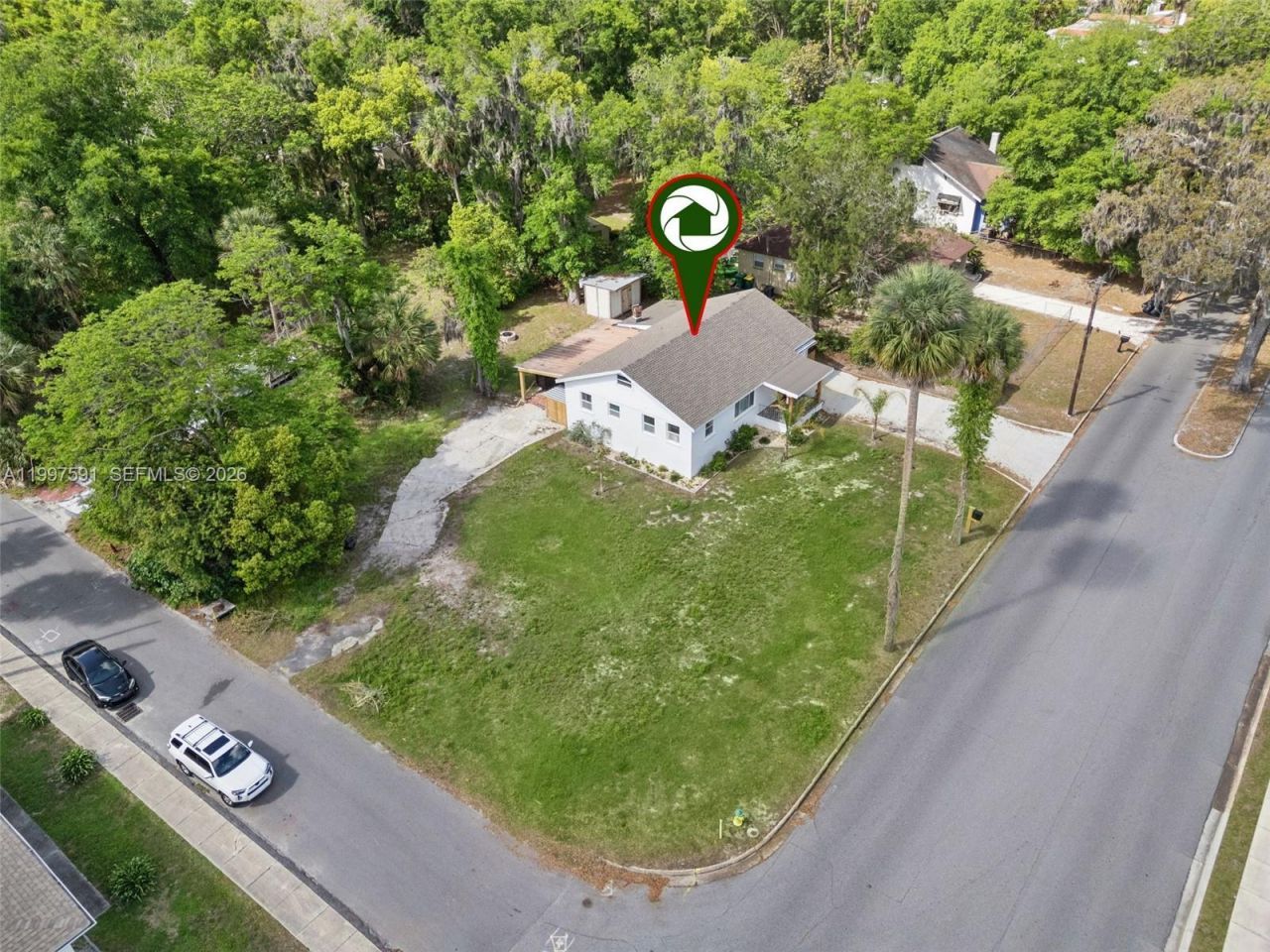 334 W Howry Ave , Deland, FL 32720 Photo