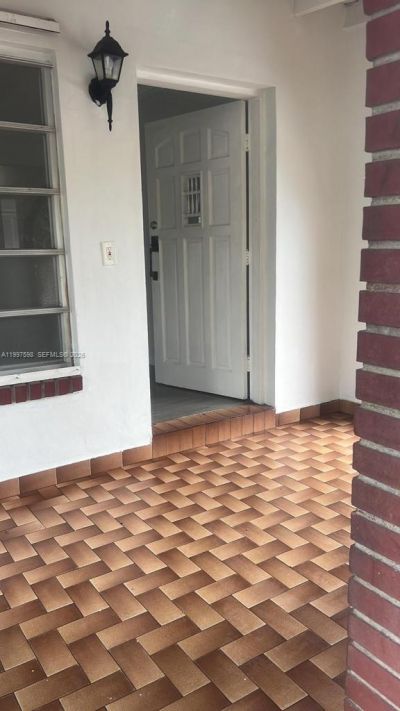 3347 SW 23rd St , Unit 1, Miami, FL 33145 Photo