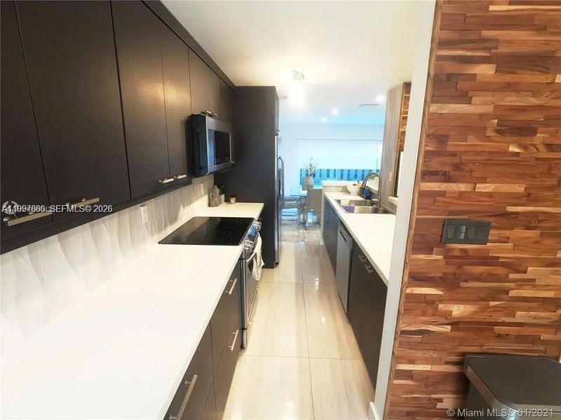 8243 NW 8th Ct , Unit 1, Plantation, FL 33324 Photo