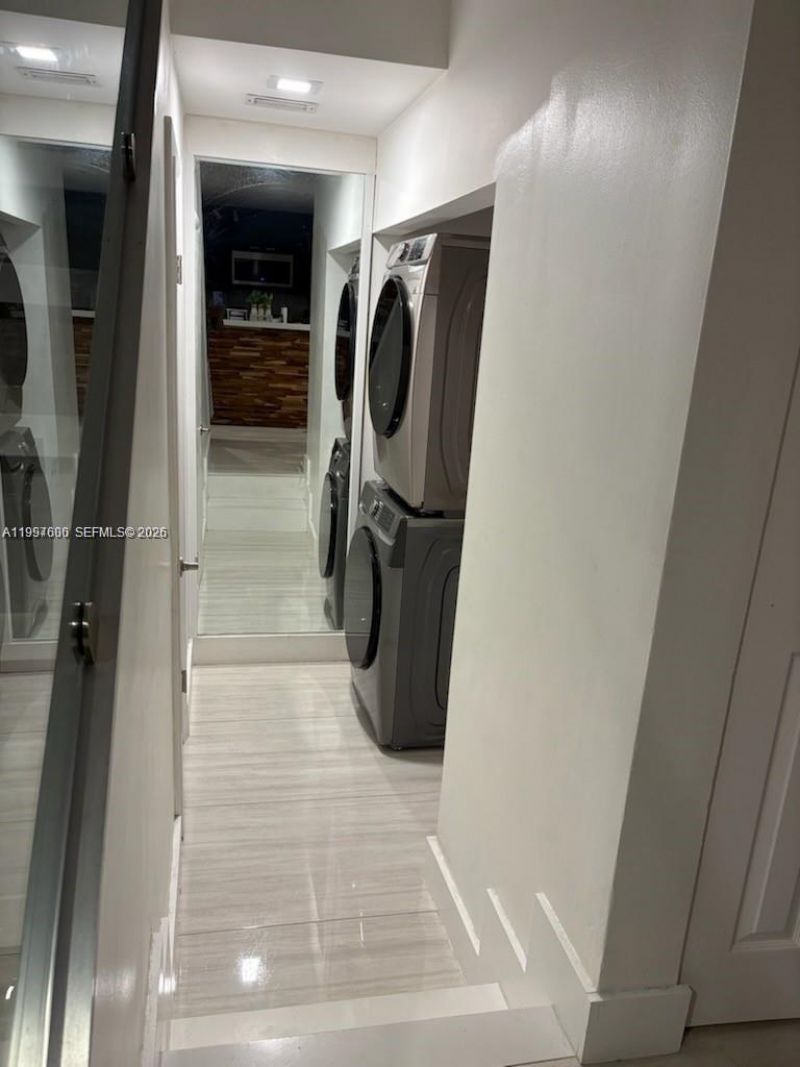 8243 NW 8th Ct , Unit 1, Plantation, FL 33324 Photo