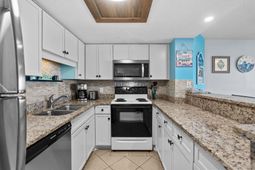 5511 N Ocean Blvd. photo 4