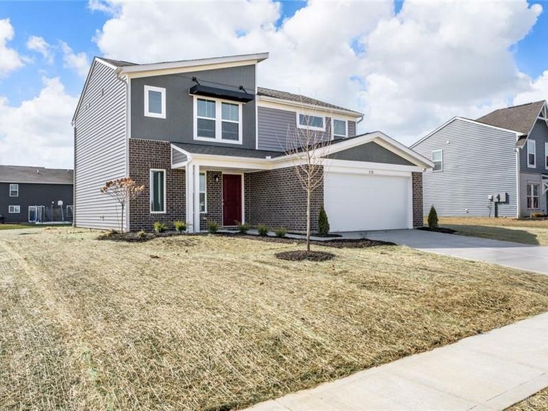 278 Quail Hollow Drive, Brookville, OH 45309 Photo 1