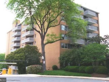 2030 ADAMS STREET, Unit 811, ARLINGTON, VA 22201