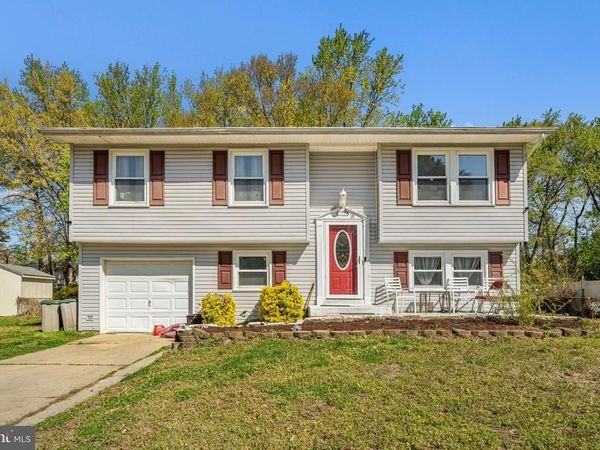 16 AMWICH COURT, WALDORF, MD 20602