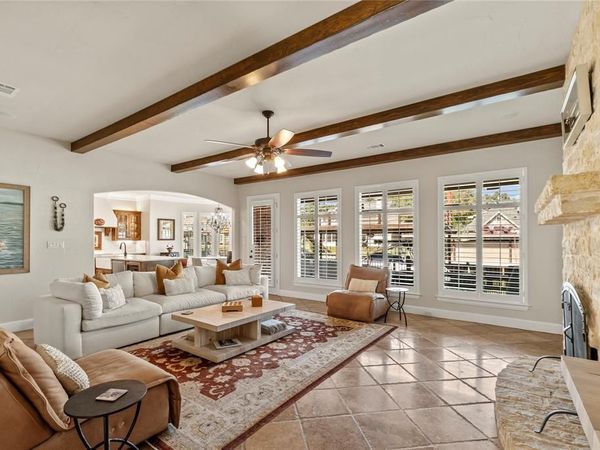 111 Saint Annes Drive , Mabank, TX 75156