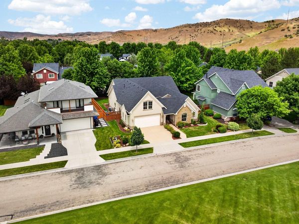 12815 N 11th Avenue, Boise, ID 83714