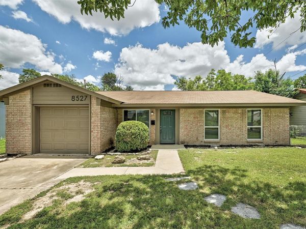 8527 Maine DR, Austin, TX 78758