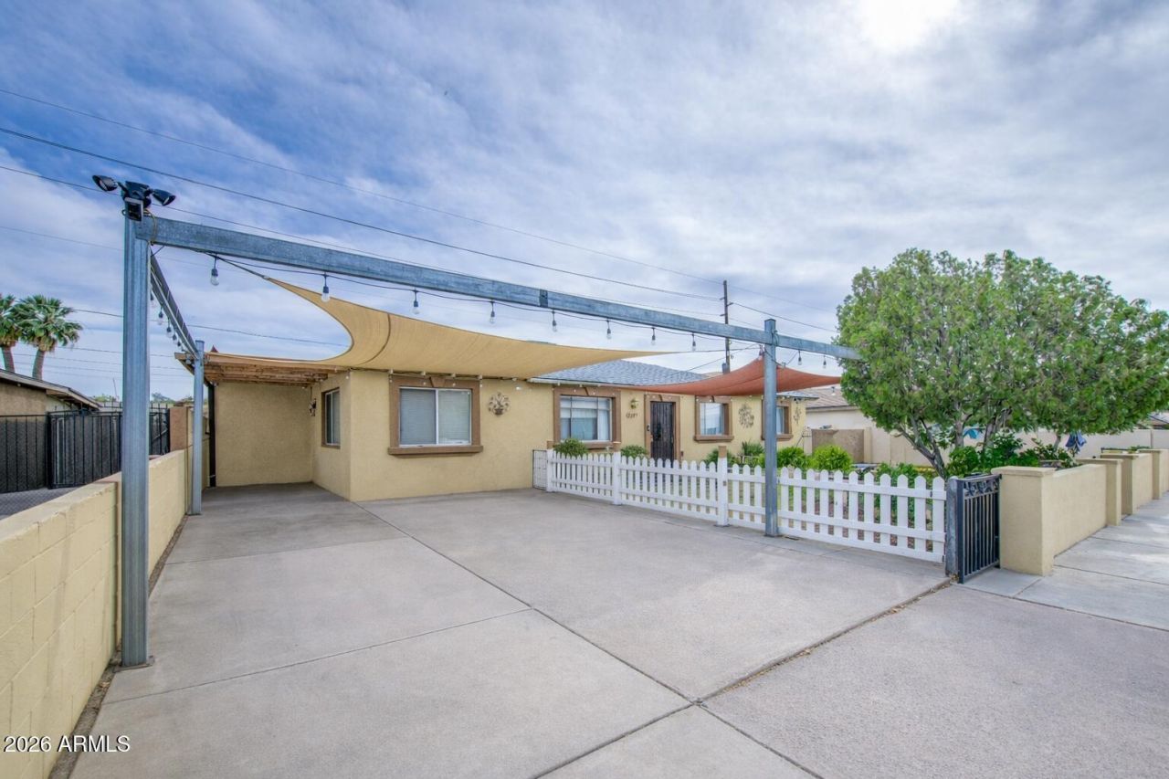 3107 W Montebello Avenue, Phoenix, AZ 85017 Main Photo