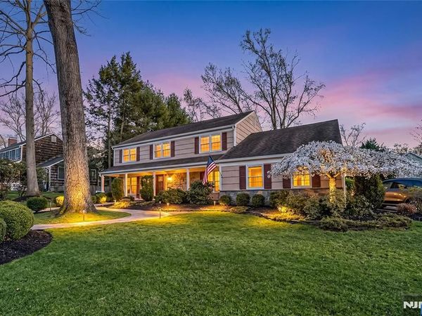 60 Parkhill Road, HARRINGTON PARK, NJ 07640