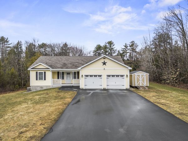 145 Harvest Hill Lane, Auburn, ME 04210