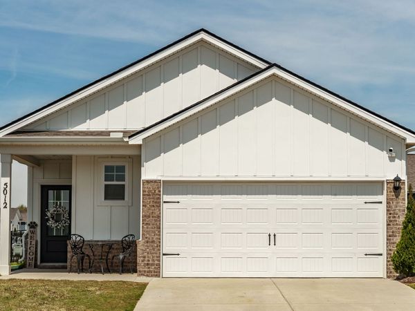 5012 Espy Ave , White House, TN 37188