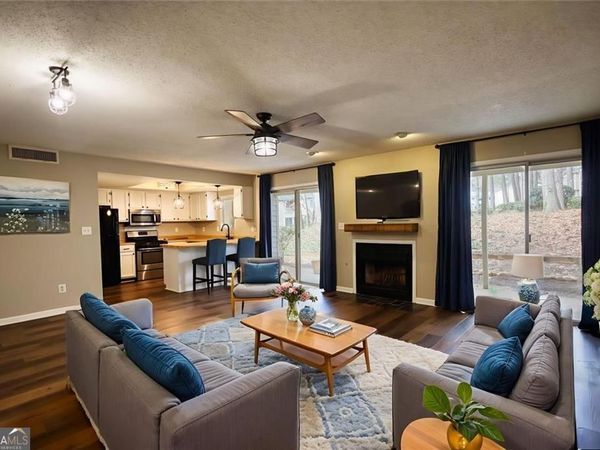 11 Doranne Court SE, Smyrna, GA 30080