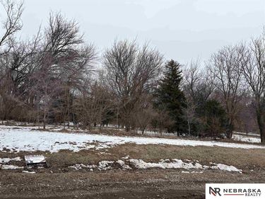 13814 Burdette Street , Omaha, NE 68164