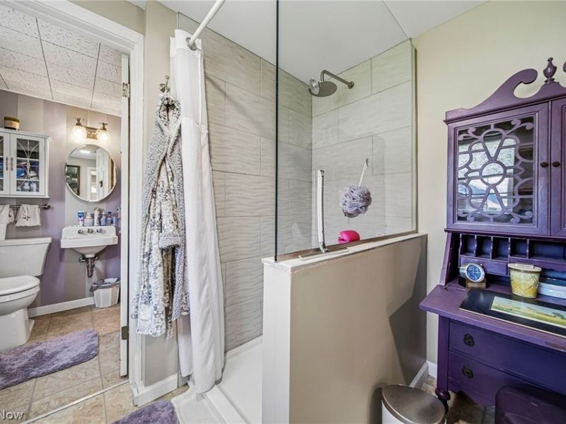 25301 Wolf Road, Bay Village, OH 44140 Photo 14