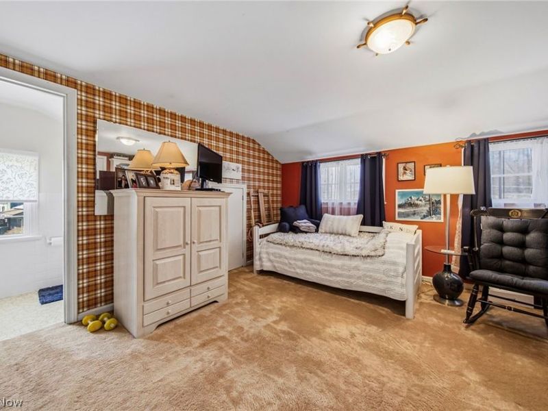 25301 Wolf Road, Bay Village, OH 44140 Photo 25