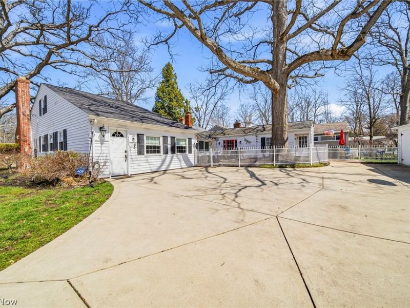 25301 Wolf Road, Bay Village, OH 44140 Photo 31