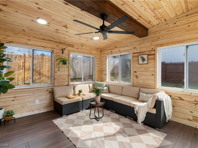 425 Myrtle Avenue , Cuyahoga Falls, OH 44221 Photo 17