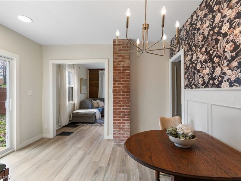 425 Myrtle Avenue , Cuyahoga Falls, OH 44221 Photo 6