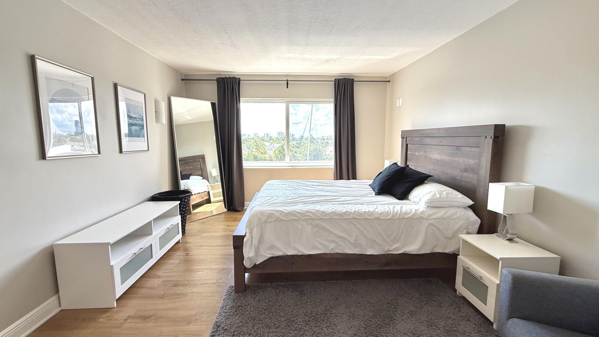 401 Golden Isles Drive, Unit 409, Hallandale Beach, FL 33009 Photo