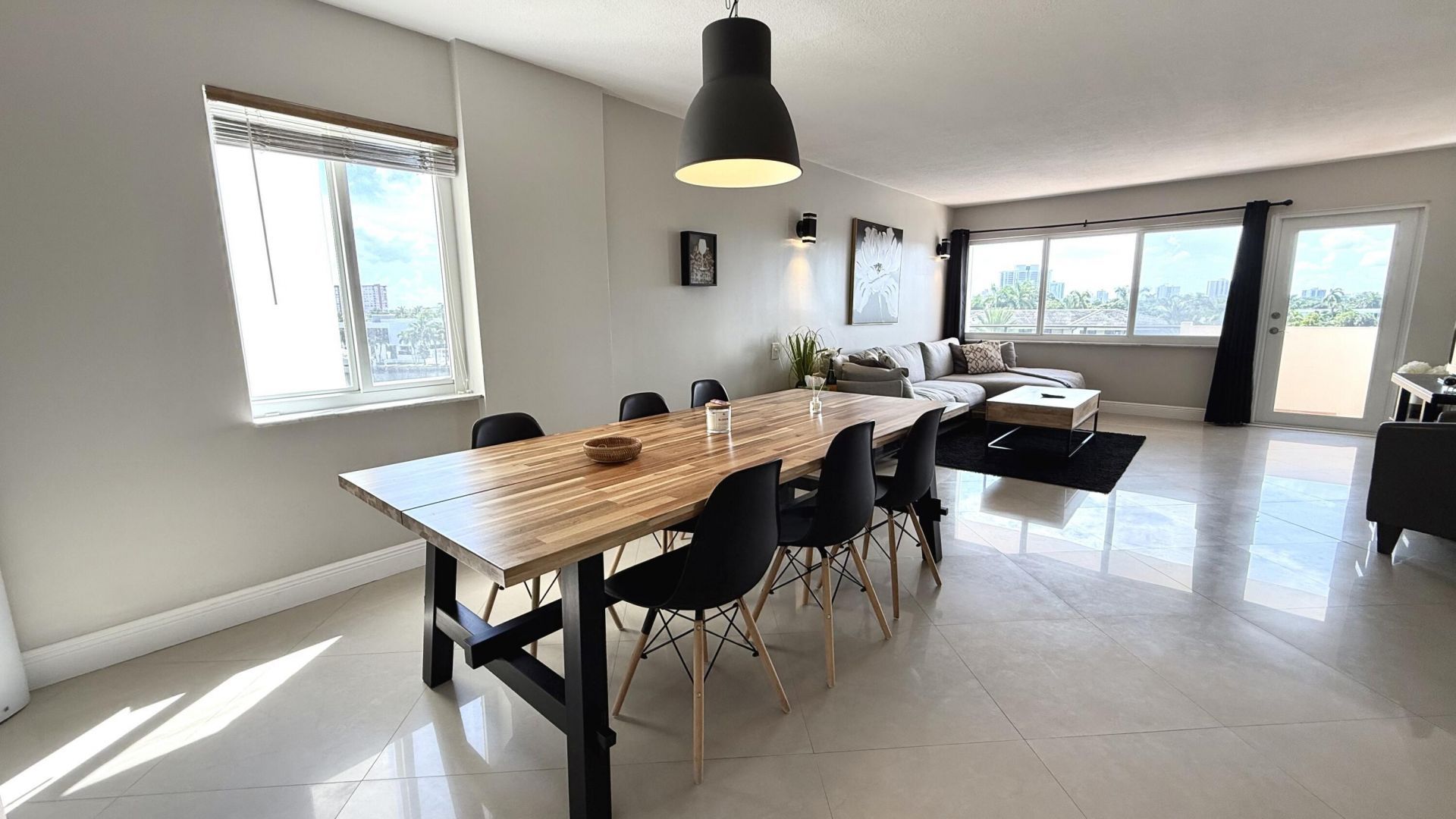 401 Golden Isles Drive, Unit 409, Hallandale Beach, FL 33009 Photo