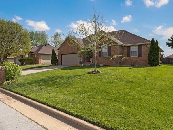 434 Bailiwick Drive, Rogersville, MO 65742