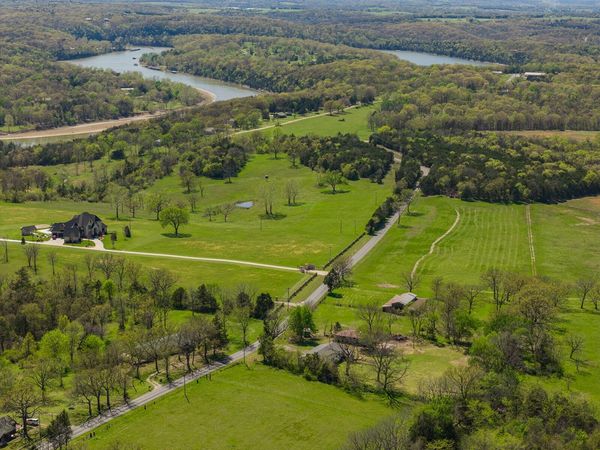 28076 Kings River Road, Shell Knob, MO 65747