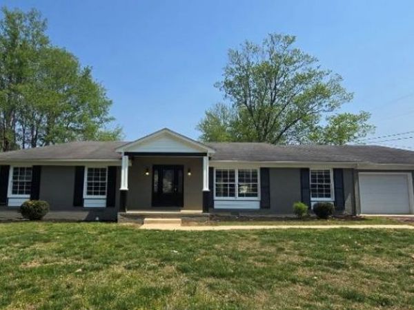881 Roberts Road, Cookeville, TN 38501