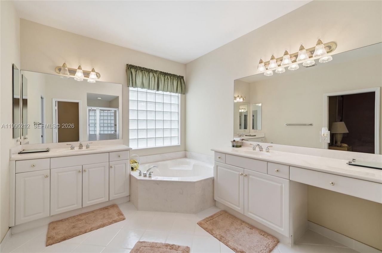 5936 NW 54th Cir , Coral Springs, FL 33067 Photo