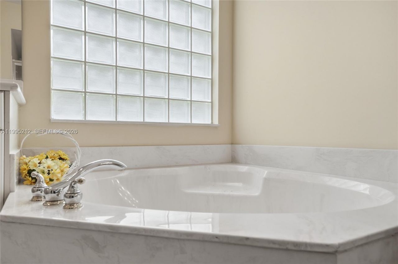 5936 NW 54th Cir , Coral Springs, FL 33067 Photo