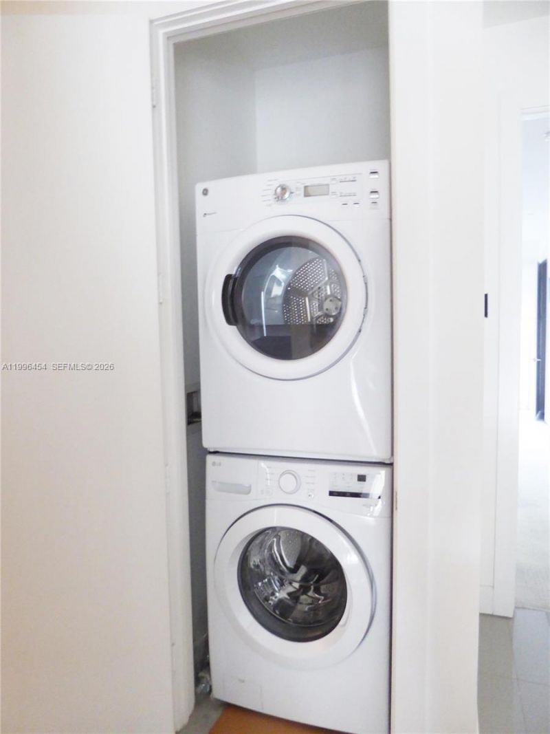 1045 NE 18th Ave , Unit 102, Fort Lauderdale, FL 33304 Photo