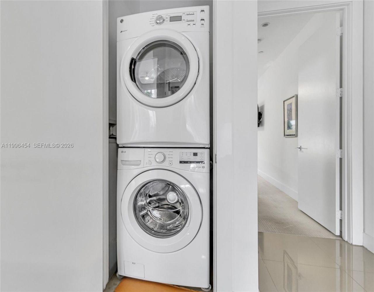 1045 NE 18th Ave, Unit 102, Fort Lauderdale, FL 33304 Photo