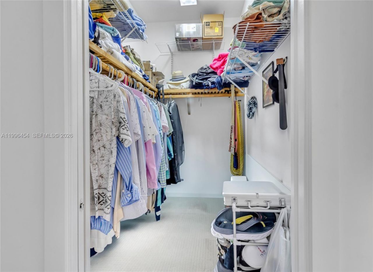 1045 NE 18th Ave, Unit 102, Fort Lauderdale, FL 33304 Photo