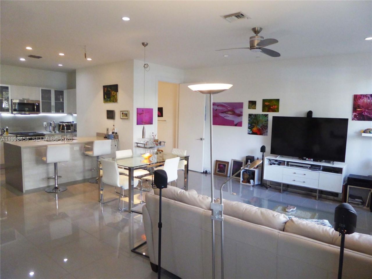 1045 NE 18th Ave , Unit 102, Fort Lauderdale, FL 33304 Photo